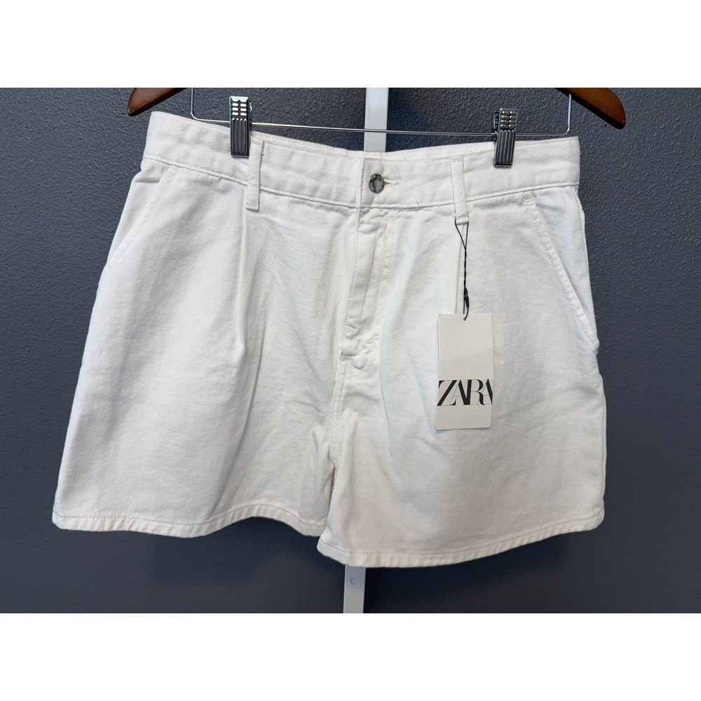 NWT Zara White Denim Pleat Women's Shorts Size 6